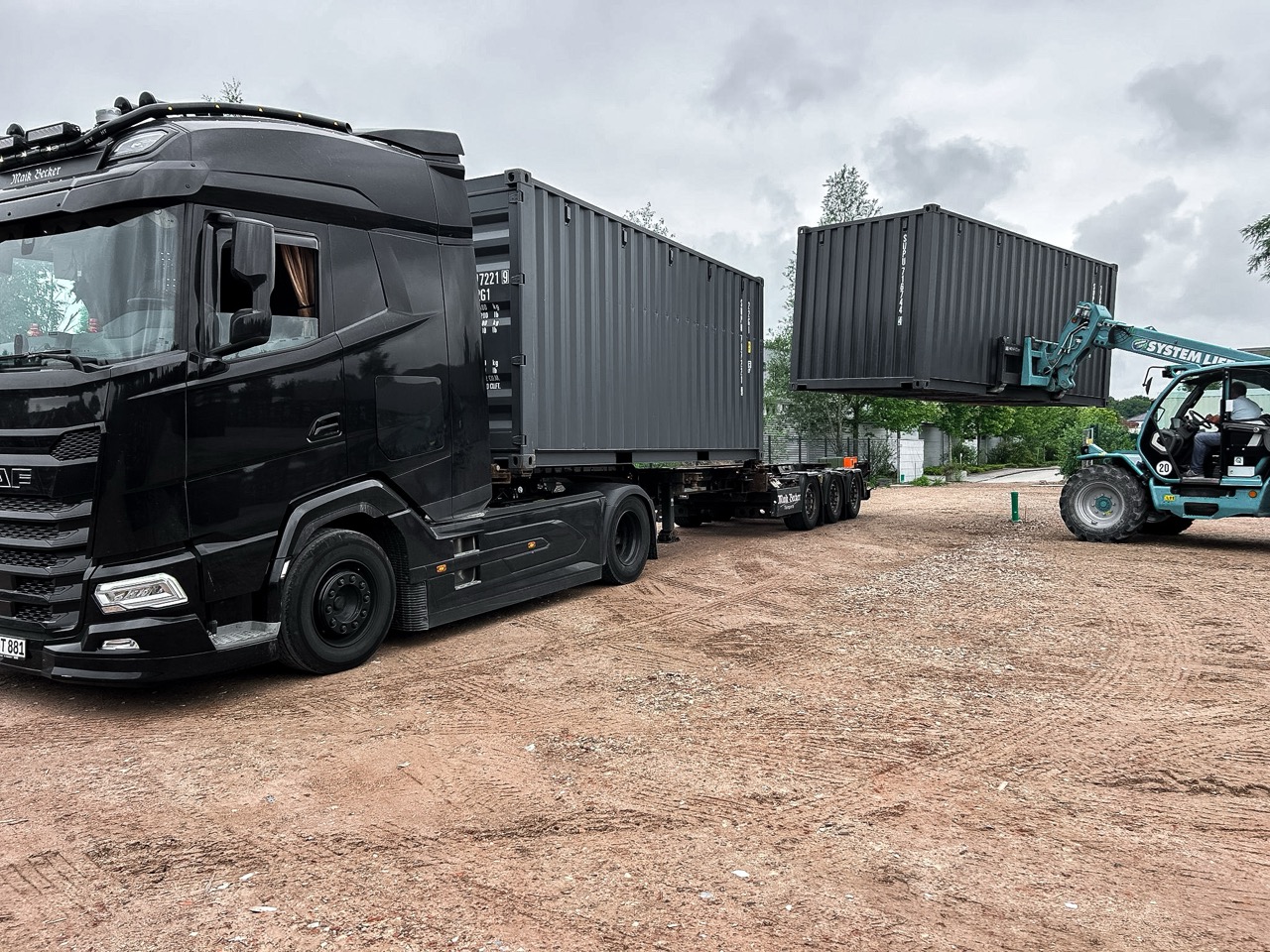 45 Maik Becker Transporte Hafen